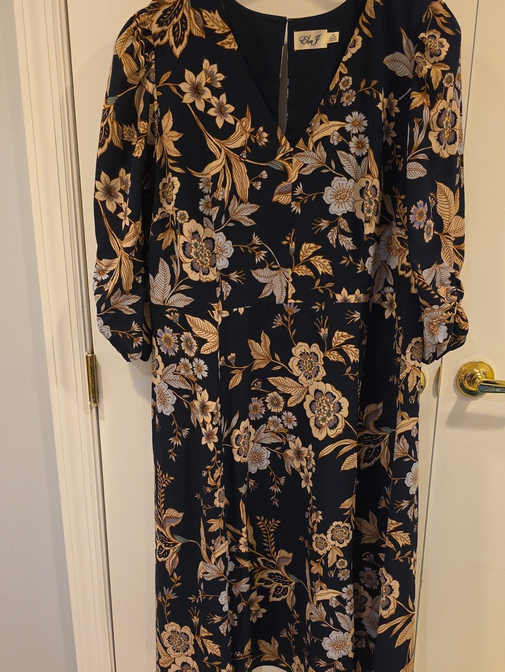 Eliza J Navy Floral V-Neck Midi Dress Size 18W